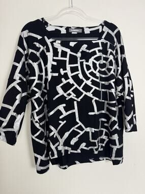 Alembika Shirt Top Women’s Small Relaxed Black Silver Abstract Hypnotic Cutaway